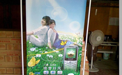 廣告制作宣傳使用亞克力材質(zhì)需要注意這5點(diǎn)